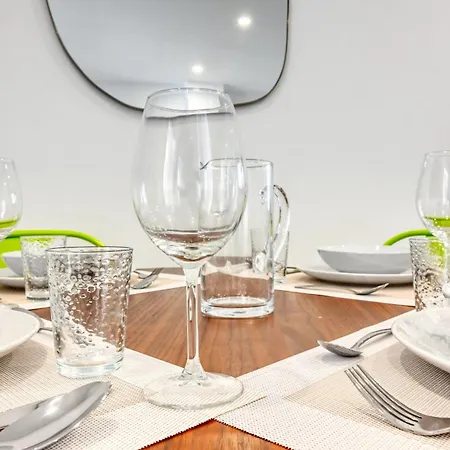 Beco Santa Emilia 2h, A In Madeira Апартаменты *