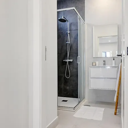 Apartment Beco Santa Emilia 2h, A In Madeira Funchal (Madeira)