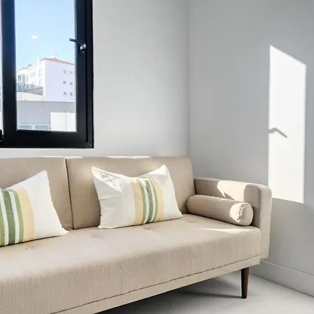 Beco Santa Emilia 2h, A In Madeira Lägenhet